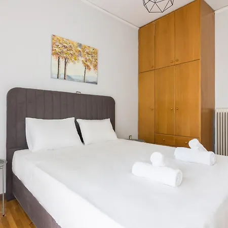 Classic 2bd Apartment *