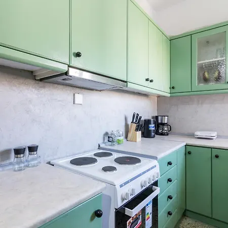 Classic 2bd Athens